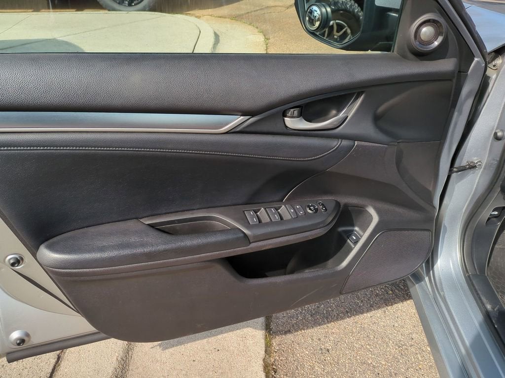 2017 Honda Civic Touring