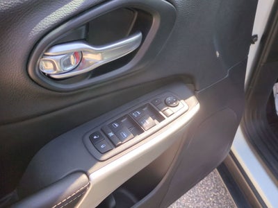 2022 Jeep Cherokee X 4x4