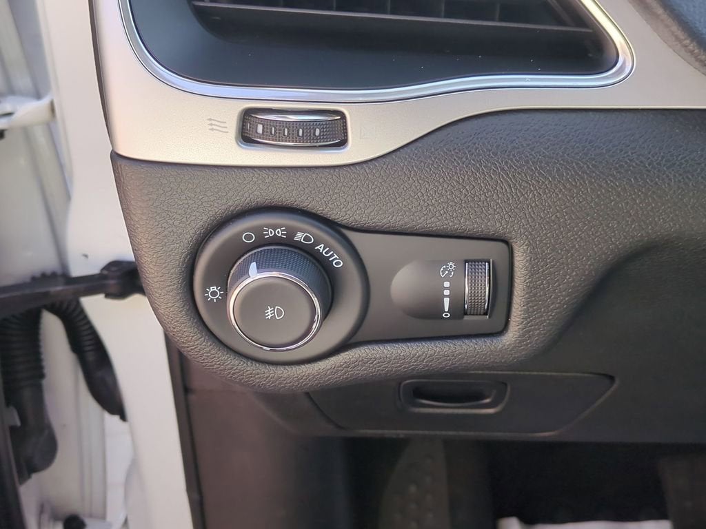 2022 Jeep Cherokee X 4x4