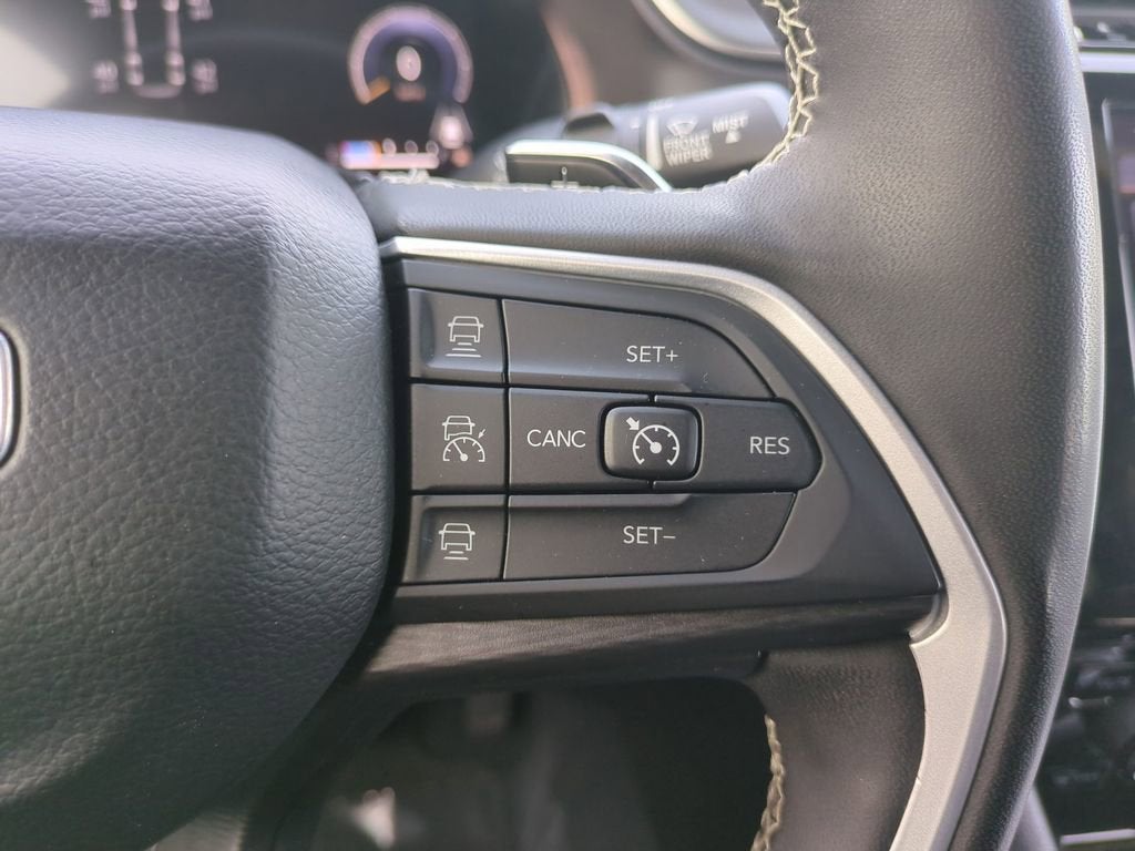 2023 Jeep Grand Cherokee L Altitude 4x4