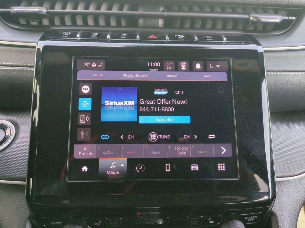 2023 Jeep Grand Cherokee L Altitude 4x4