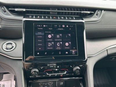 2023 Jeep Grand Cherokee L Altitude 4x4