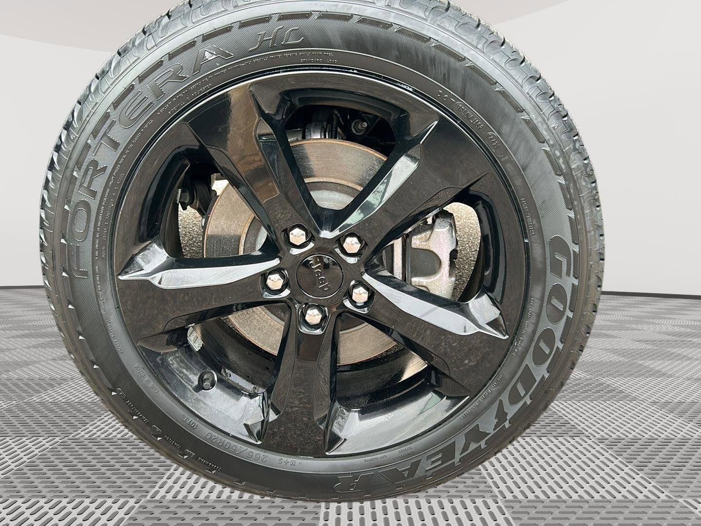 2023 Jeep Grand Cherokee L Altitude 4x4