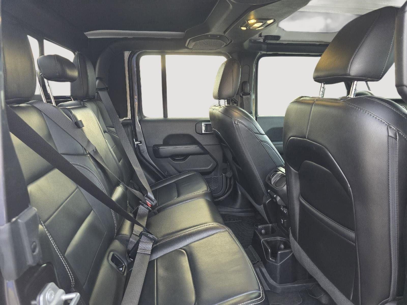 2020 Jeep Gladiator Overland 4X4