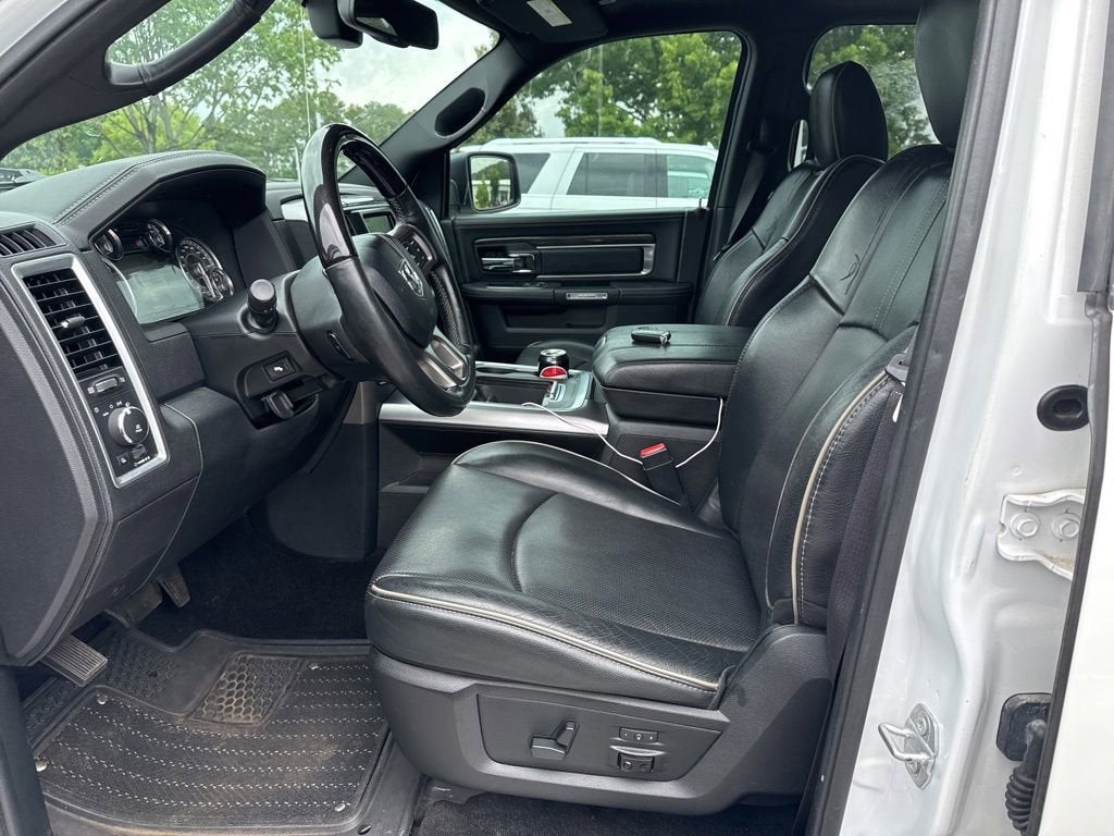 2017 RAM 1500 Limited Crew Cab 4x4 5'7" Box