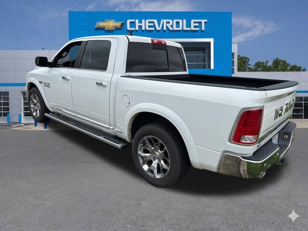 2017 RAM 1500 Limited Crew Cab 4x4 5'7" Box