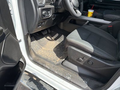 2025 RAM 1500 Big Horn Crew Cab 4x4 5'7" Box