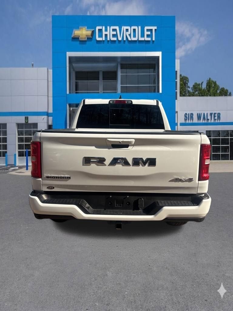 2025 RAM 1500 Big Horn Crew Cab 4x4 5'7" Box