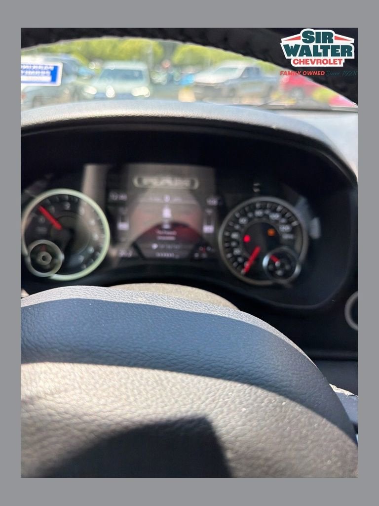 2019 RAM 1500 Big Horn/Lone Star Quad Cab 4x4 6'4" Box