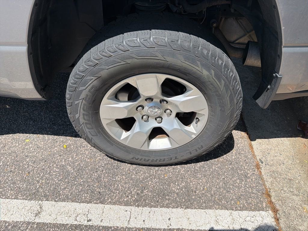 2019 RAM 1500 Big Horn/Lone Star Quad Cab 4x4 6'4" Box