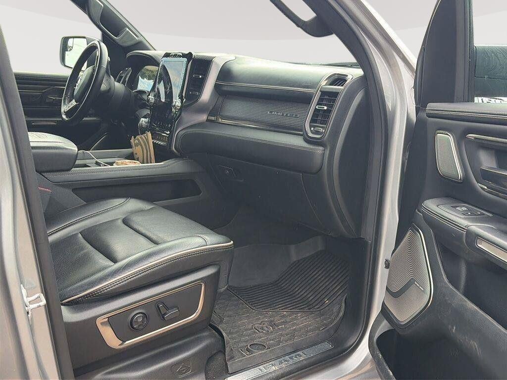 2021 RAM 1500 Limited Crew Cab 4x4 5'7" Box