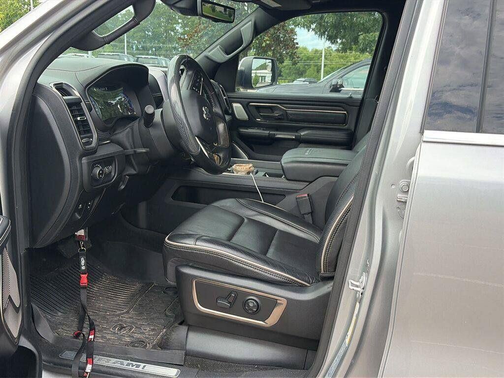 2021 RAM 1500 Limited Crew Cab 4x4 5'7" Box