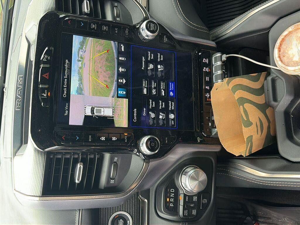 2021 RAM 1500 Limited Crew Cab 4x4 5'7" Box