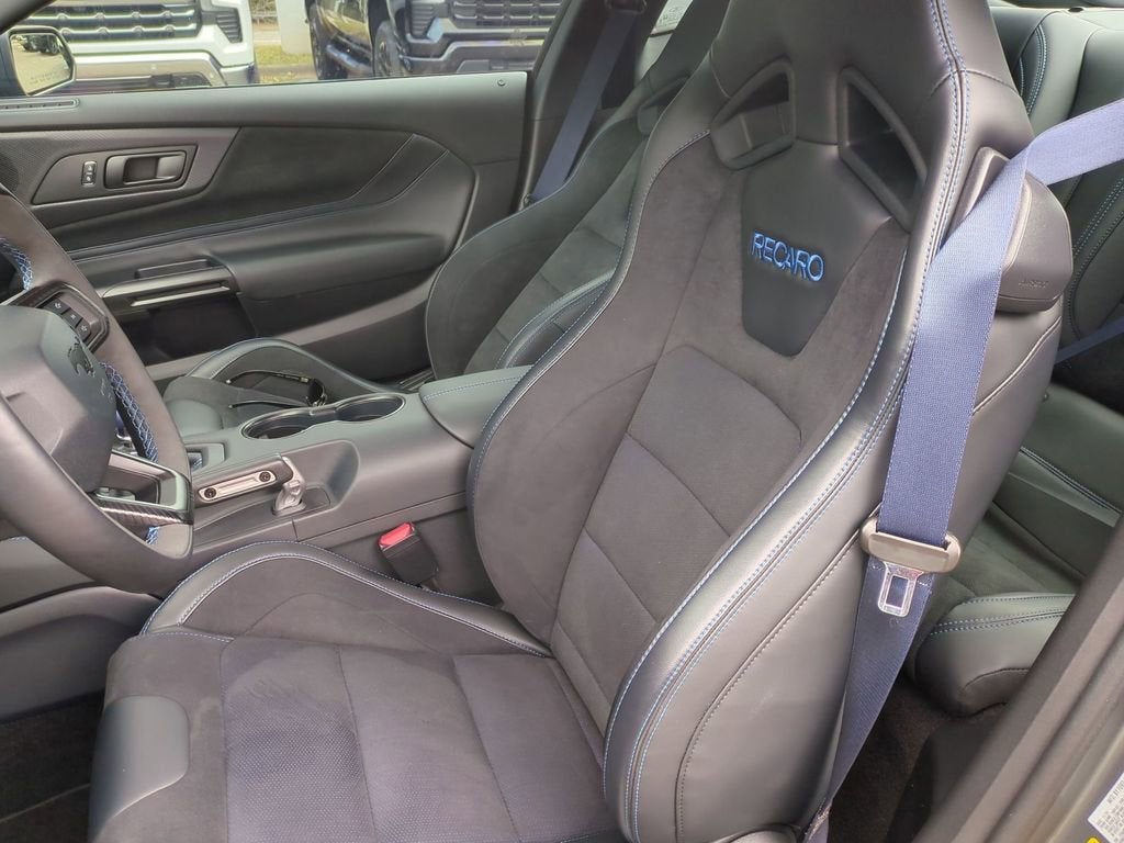 2025 Ford Mustang Dark Horse Fastback