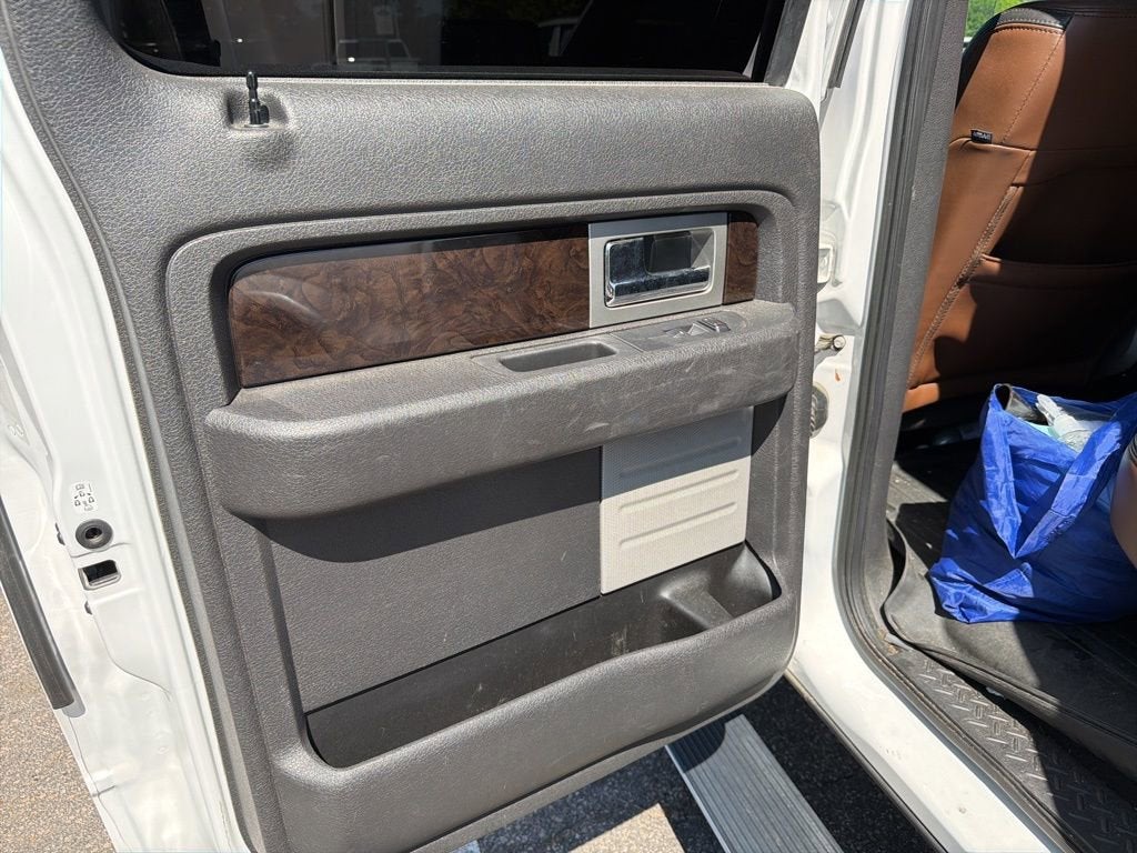 2014 Ford F-150 Platinum