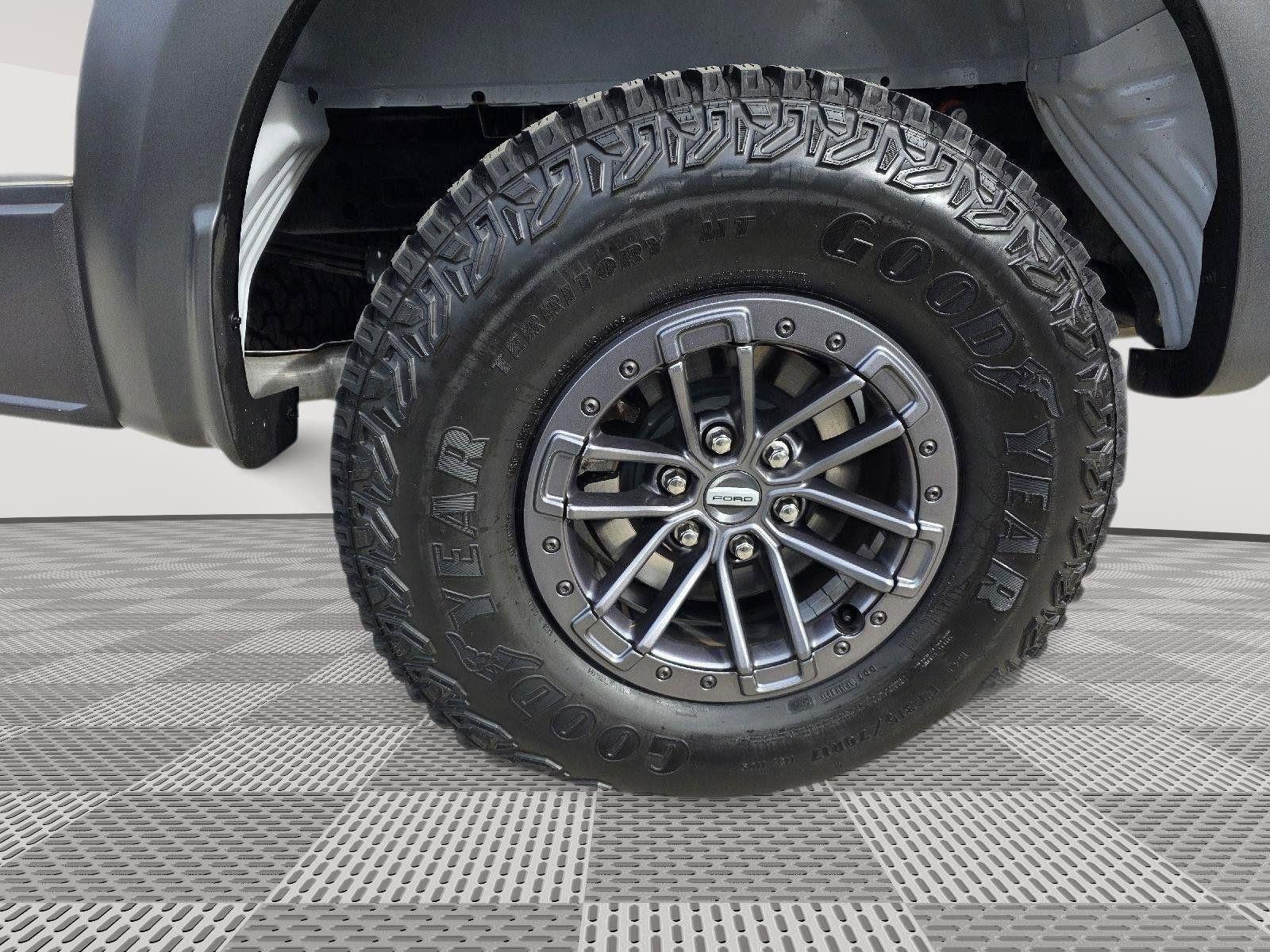 2020 Ford F-150 Raptor