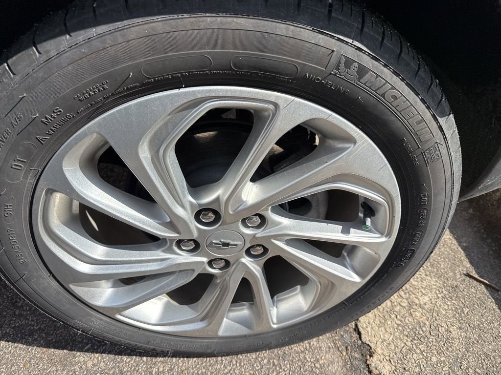 2023 Chevrolet Bolt EUV LT