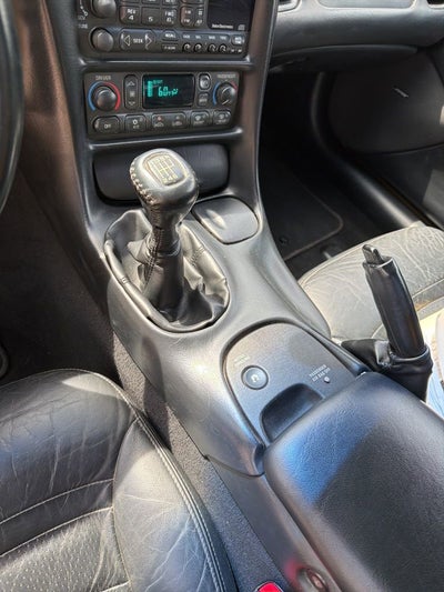 2004 Chevrolet Corvette 2dr Convertible