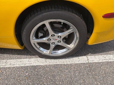 2004 Chevrolet Corvette 2dr Convertible