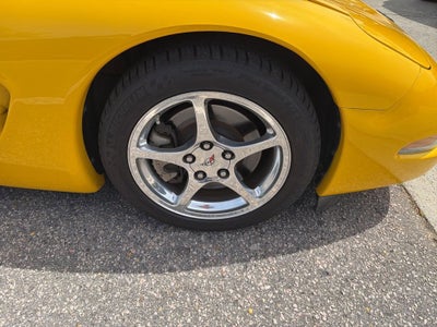 2004 Chevrolet Corvette 2dr Convertible