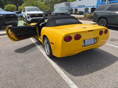2004 Chevrolet Corvette 2dr Convertible
