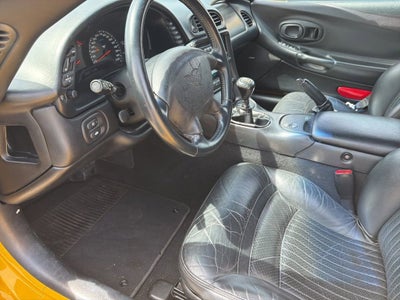 2004 Chevrolet Corvette 2dr Convertible