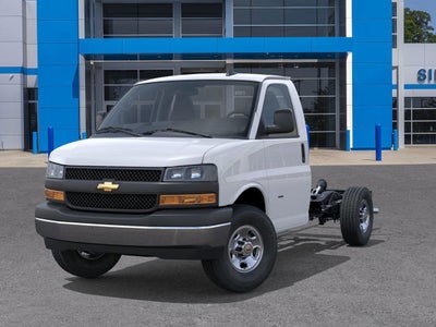 2025 Chevrolet Express Cutaway 3500 1WT