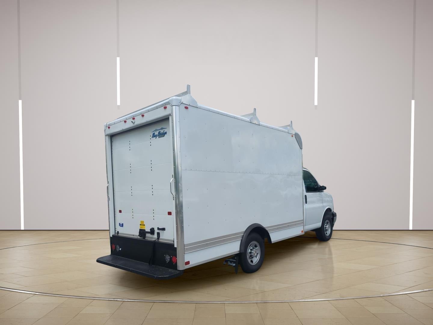 2026 Chevrolet Express Cutaway 3500 1WT