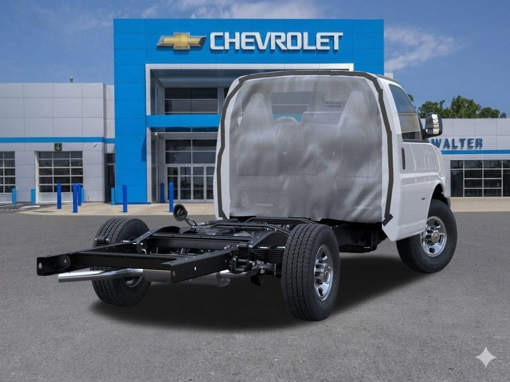 2026 Chevrolet Express Cutaway 3500 1WT