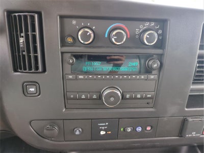 2026 Chevrolet Express Cutaway 3500 1WT