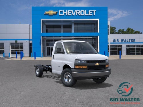 2026 Chevrolet Express Cutaway 3500 1WT