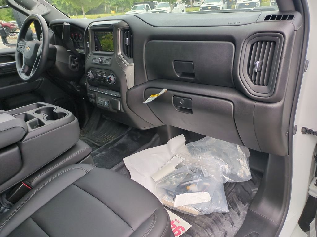 2025 Chevrolet Silverado 3500 HD Work Truck - Photo 30