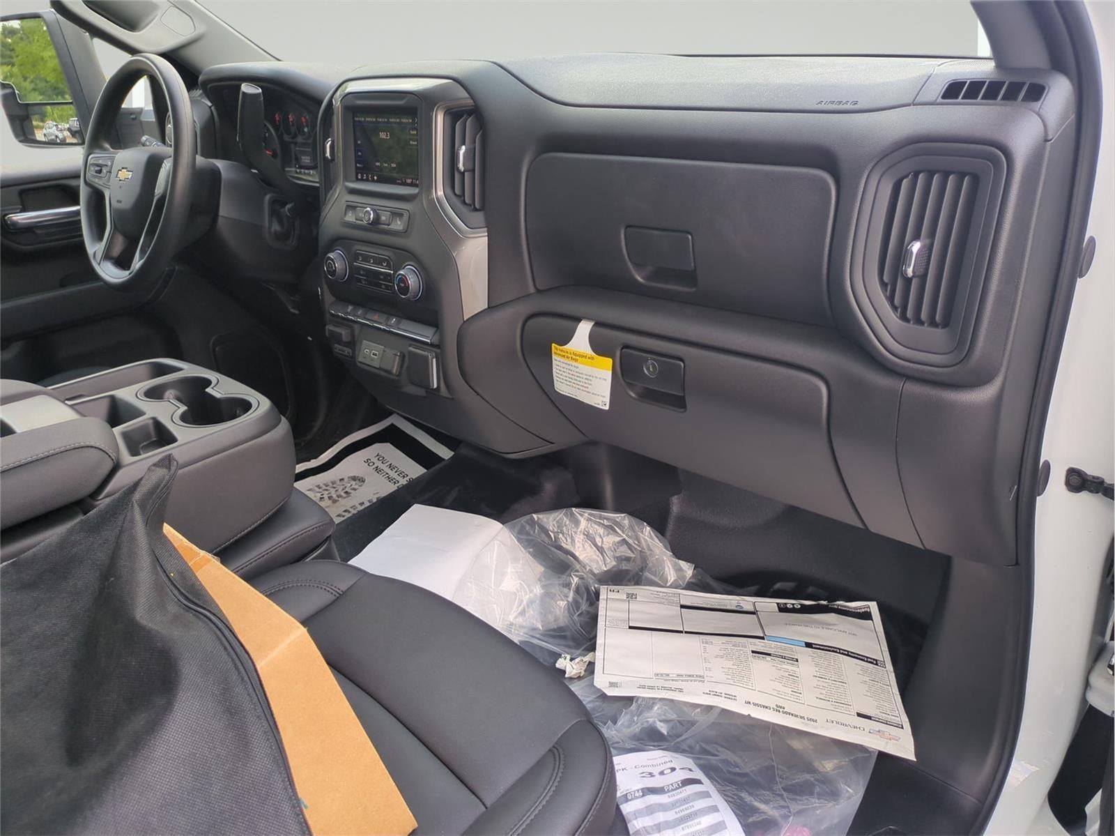 2025 Chevrolet Silverado 3500 HD Chassis Cab Work Truck