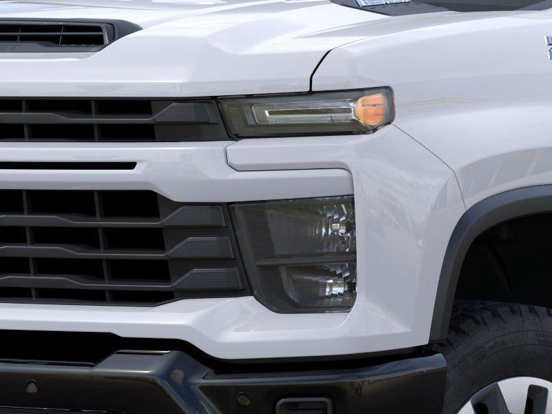 2026 Chevrolet Silverado 2500 HD Custom - Photo 10
