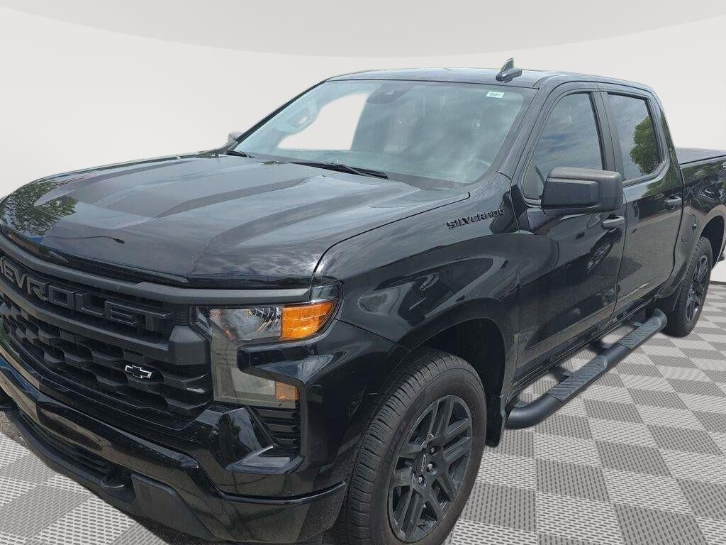 2023 Chevrolet Silverado 1500 Custom