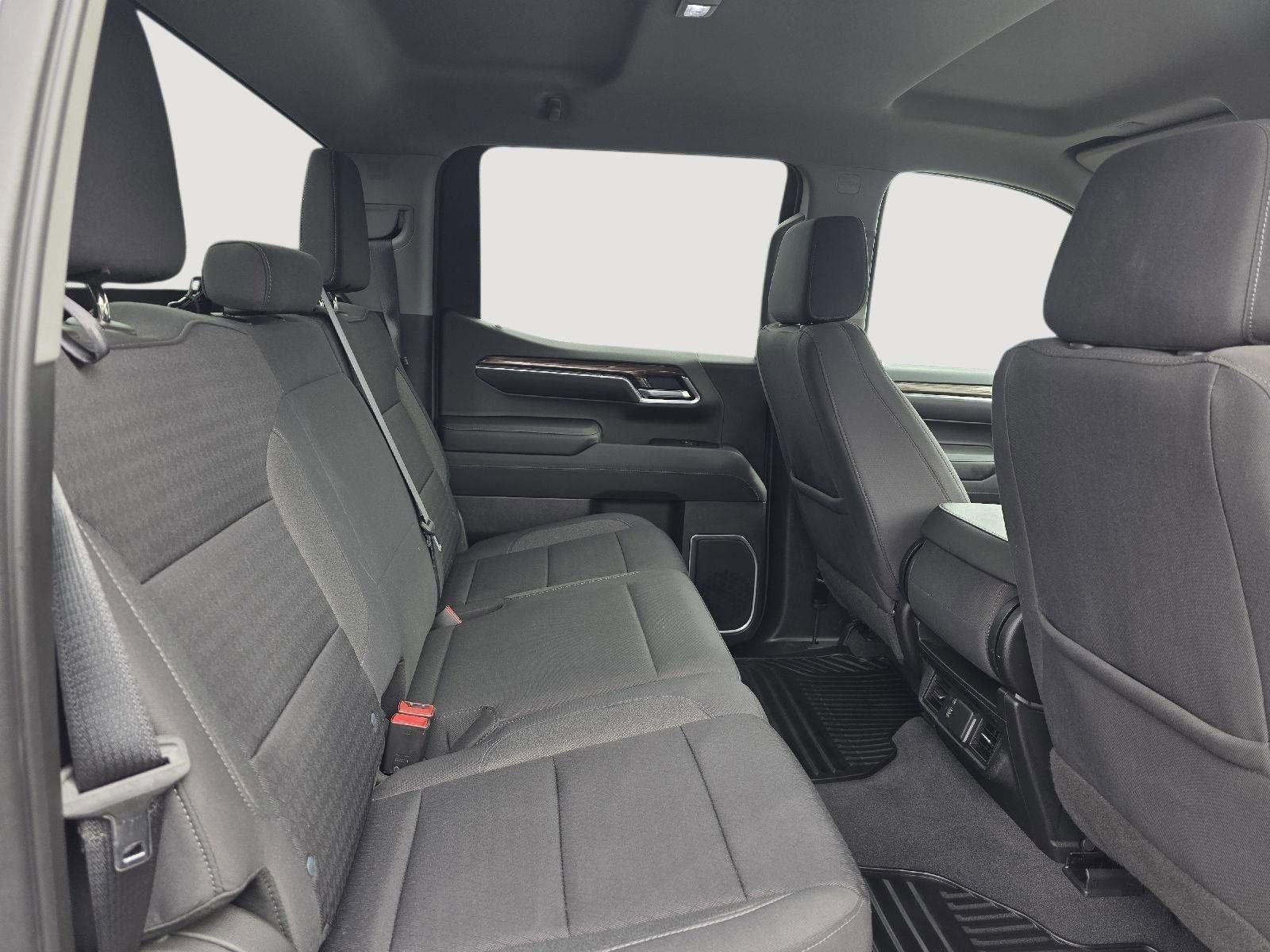 2022 Chevrolet Silverado 1500 LT (2FL)