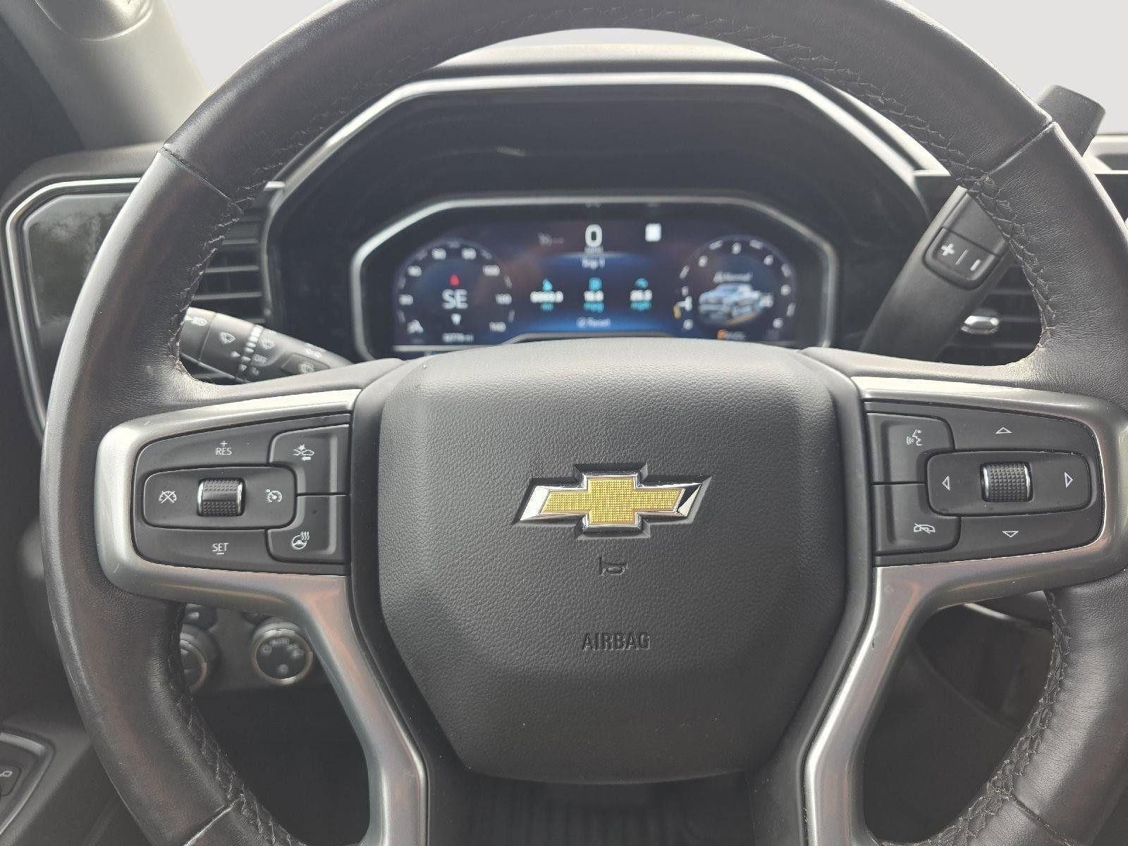 2022 Chevrolet Silverado 1500 LT (2FL)