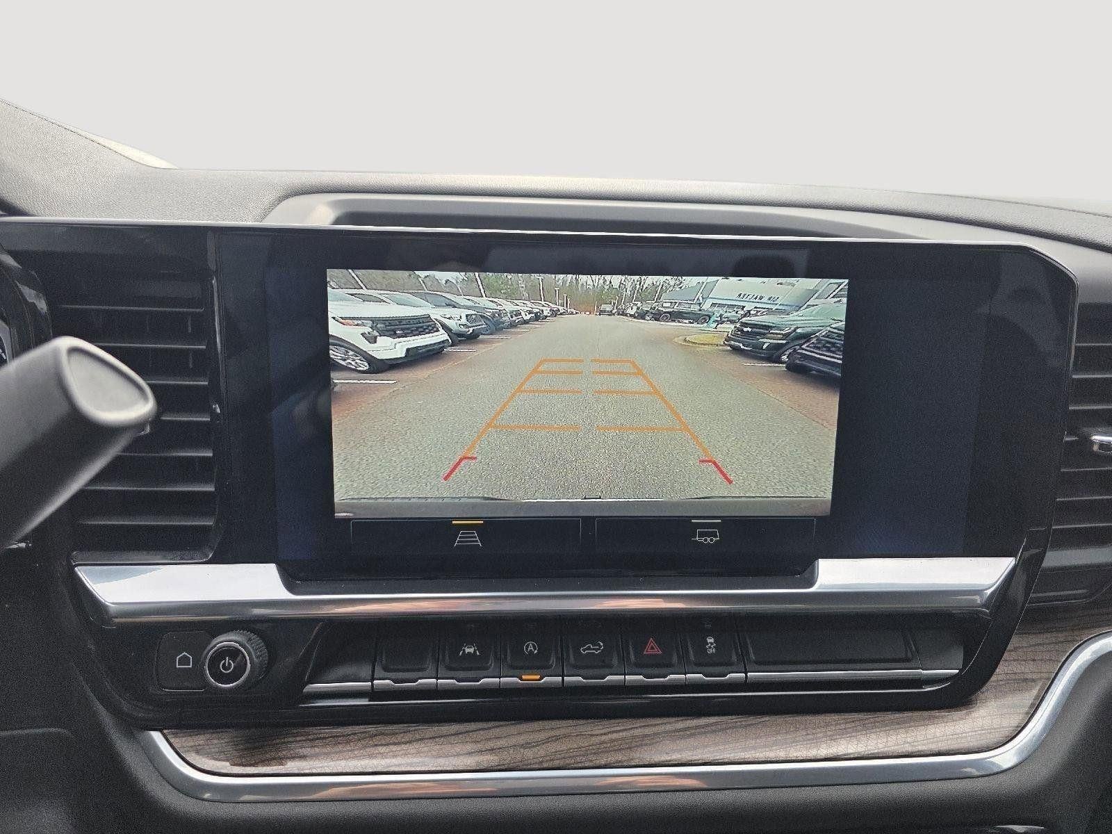 2022 Chevrolet Silverado 1500 LT (2FL)