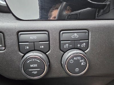 2022 Chevrolet Silverado 1500 LT (2FL)