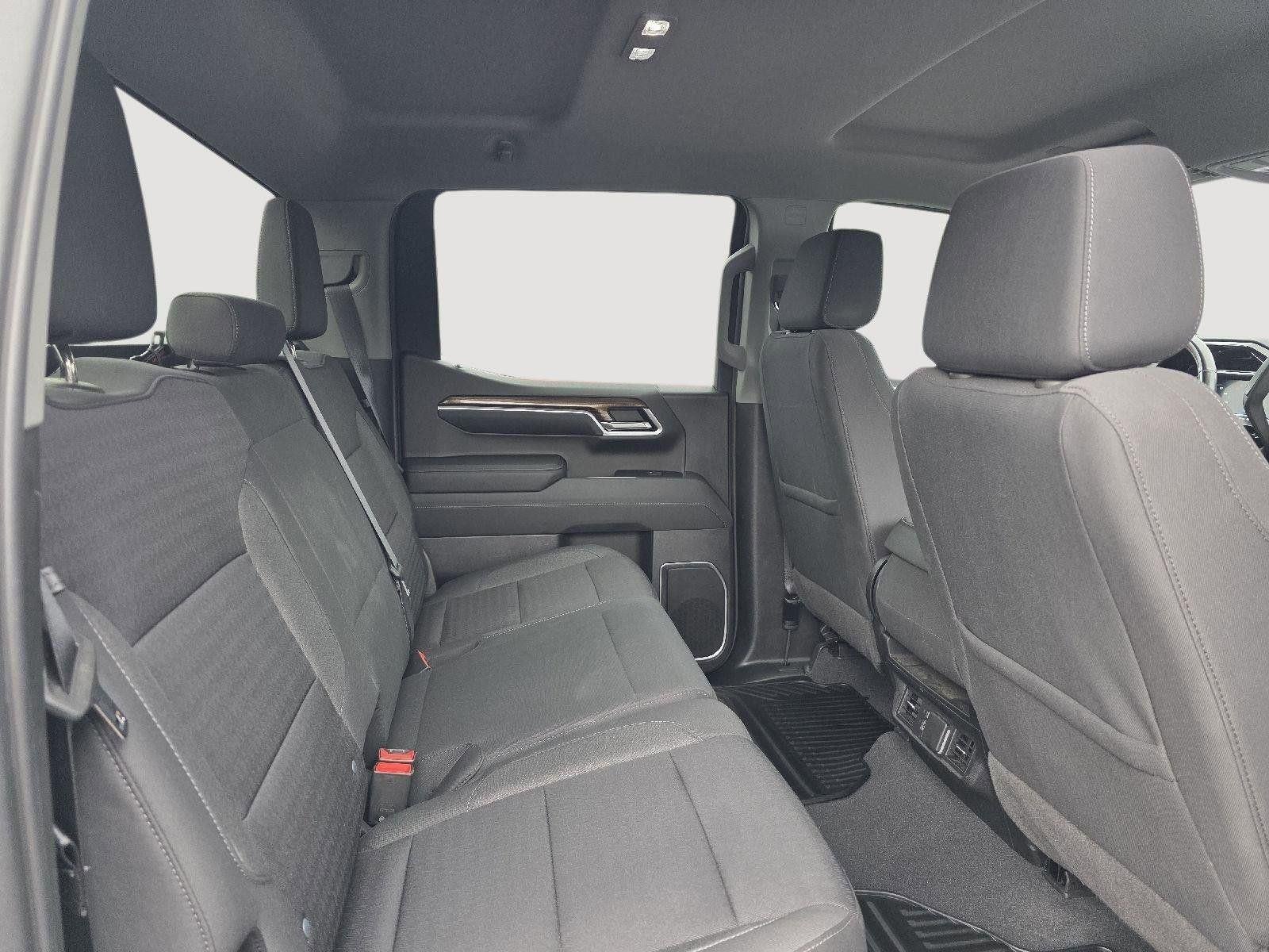 2022 Chevrolet Silverado 1500 LT (2FL)