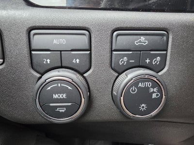 2022 Chevrolet Silverado 1500 LT (2FL)