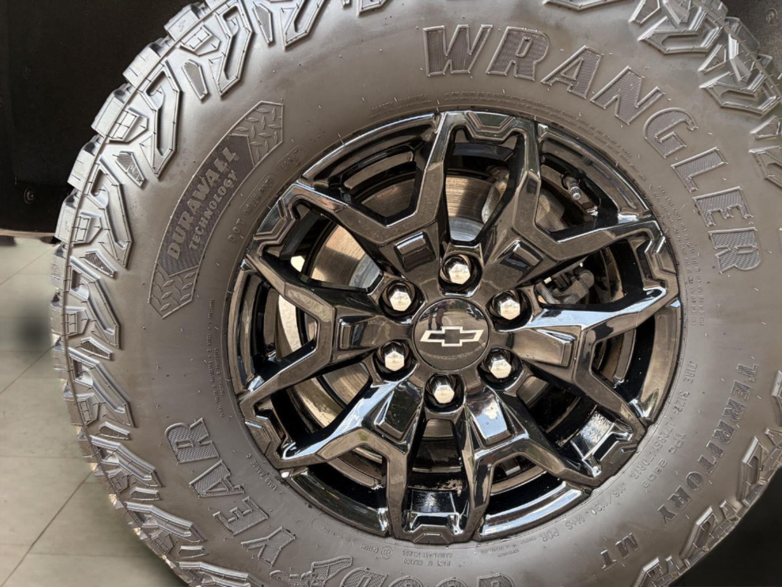 2025 Chevrolet Colorado ZR2