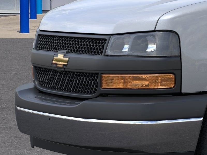 2026 Chevrolet Express Cargo 1WT