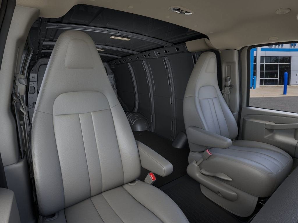 2026 Chevrolet Express Cargo 1WT