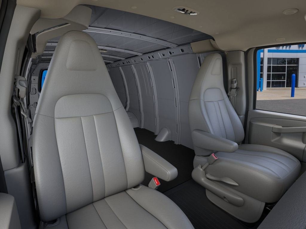 2026 Chevrolet Express Cargo 1WT