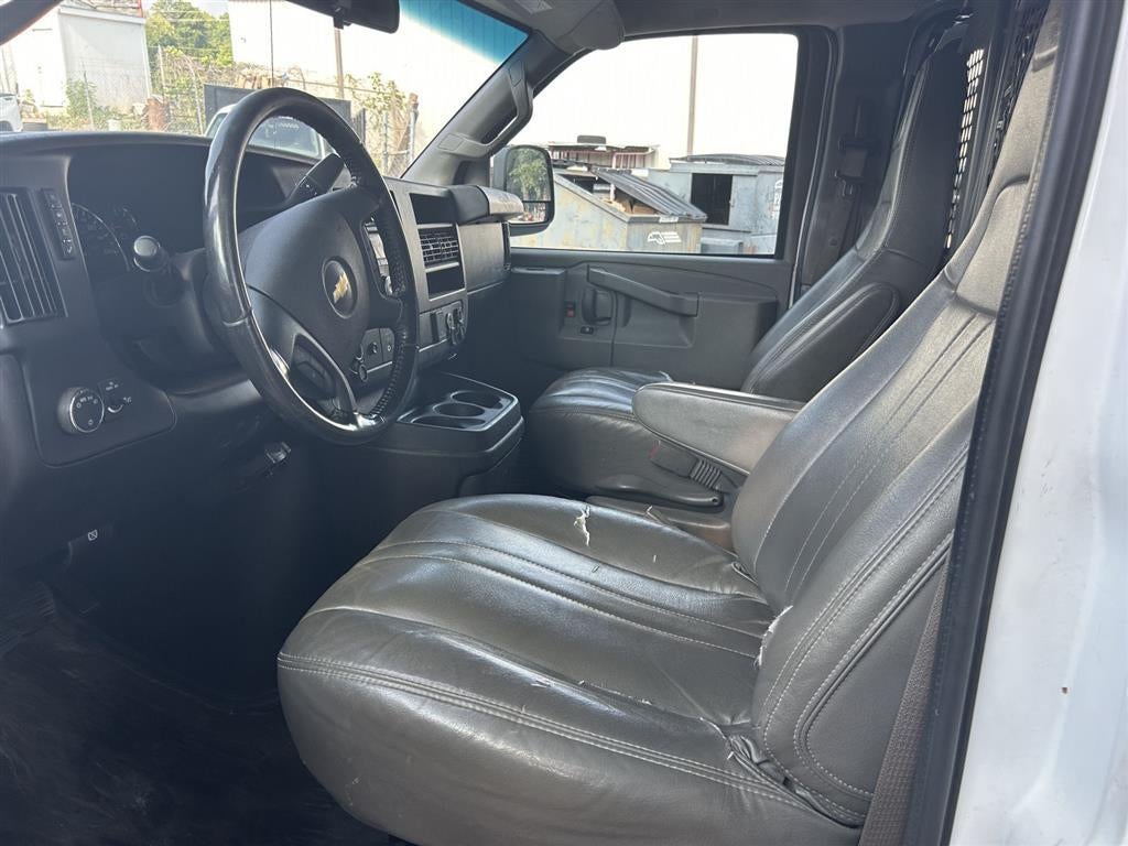2023 Chevrolet Express Cargo 3500 WT