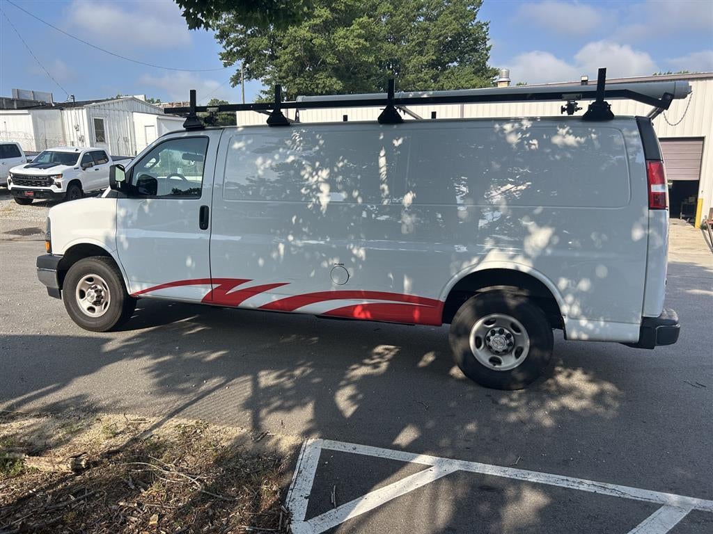 2023 Chevrolet Express Cargo 3500 WT
