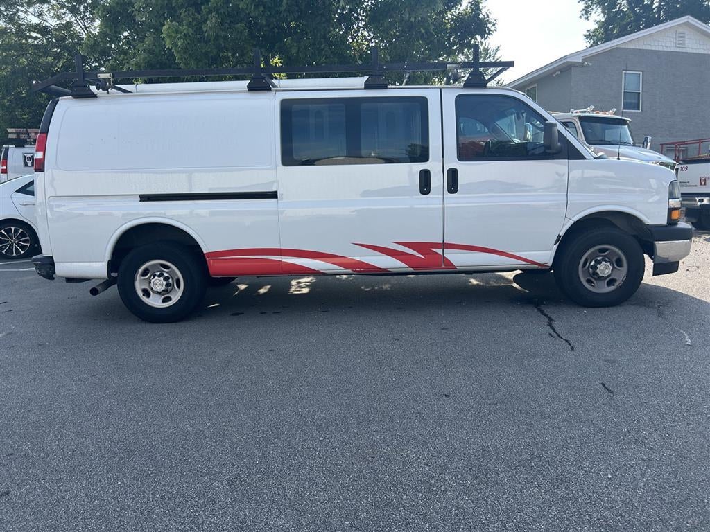 2023 Chevrolet Express Cargo 3500 WT