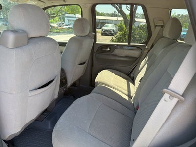 2008 GMC Envoy SLE1