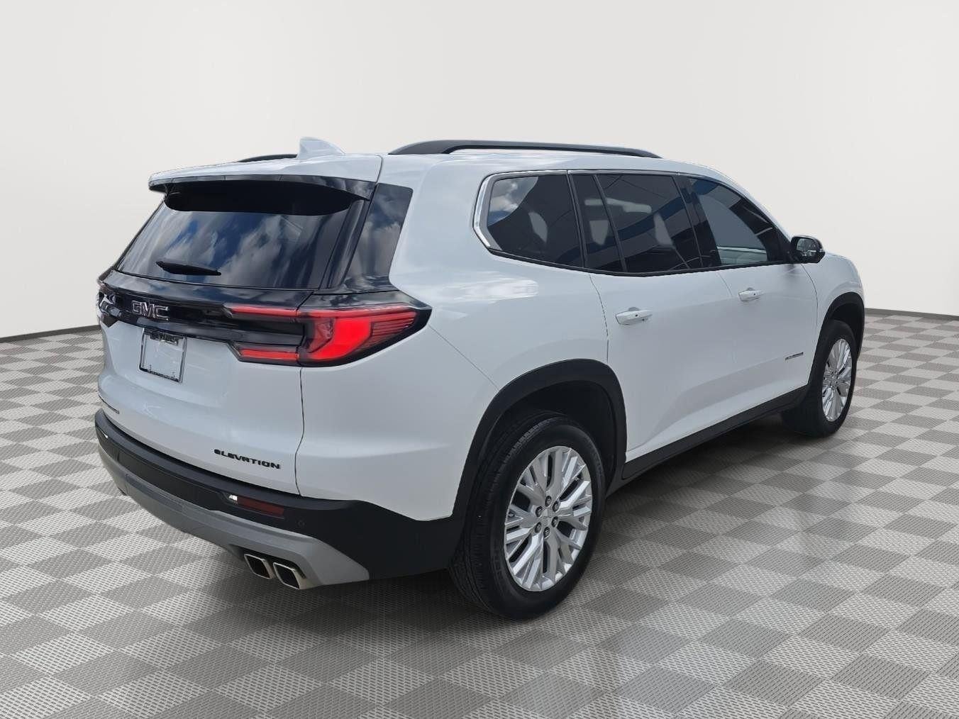 2024 GMC Acadia Elevation